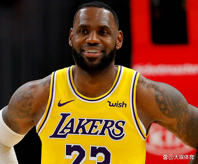 竞技宝-关于漠南雄鹿队小胜北城雄鹿队,F1总决赛上演裁判判罚引热议!豪门底蕴再次显现的信息