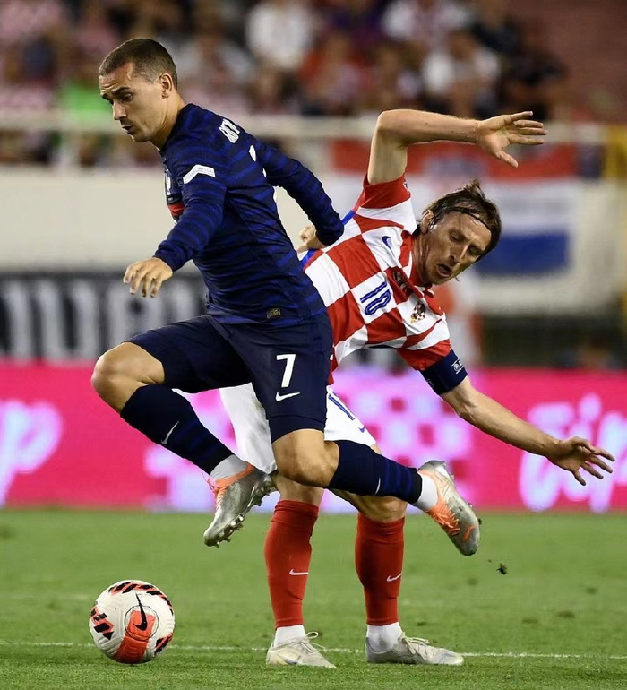 Ming遭遇三连败，法国队教练面临压力！的简单介绍